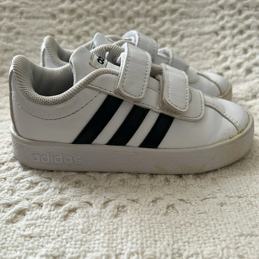 Adidas Kids White and Black Velcro Sneakers size 6K